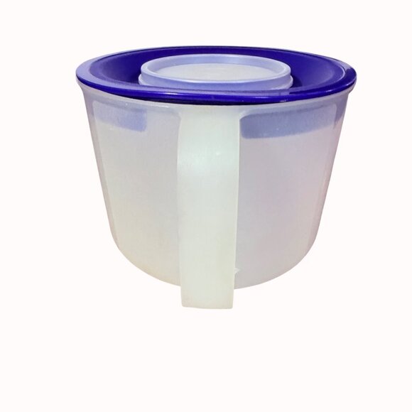 Vintage Tupperware Mix-N-Stir Measuring Bowl 8 Cup Measure Mix Store Ingredients - Picture 8 of 13